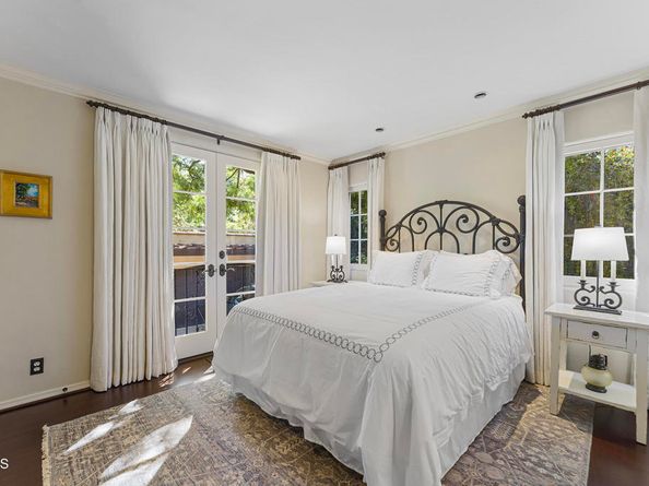 2092 Midlothian Drive, Altadena CA 91001
