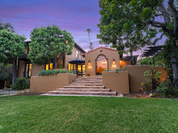 2092 Midlothian Drive, Altadena CA 91001