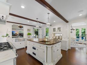 2092 Midlothian Drive, Altadena CA 91001