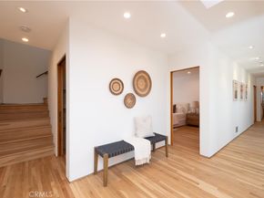 130 Mcknight, Laguna Beach CA 92651