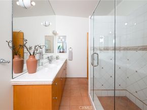 130 Mcknight, Laguna Beach CA 92651
