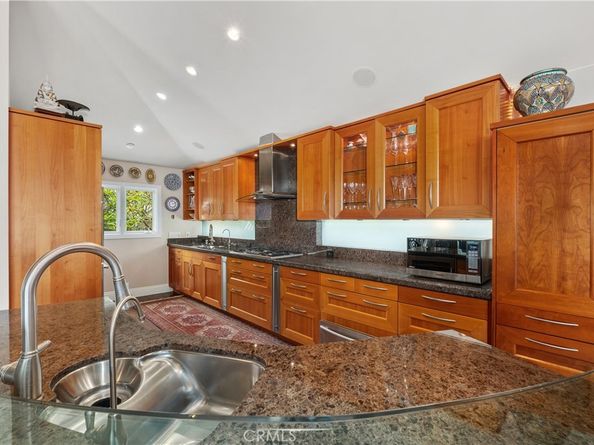 535 High Dr, Laguna Beach CA 92651