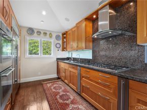 535 High Dr, Laguna Beach CA 92651