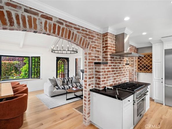 615 Seaview Street, Laguna Beach CA 92651