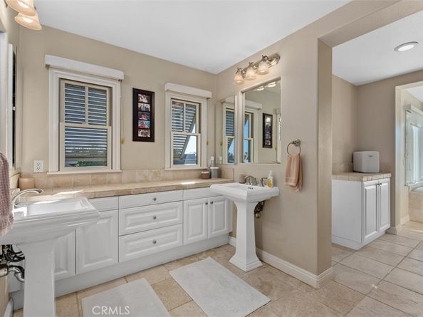 2548 Bungalow Place, Corona Del Mar CA 92625