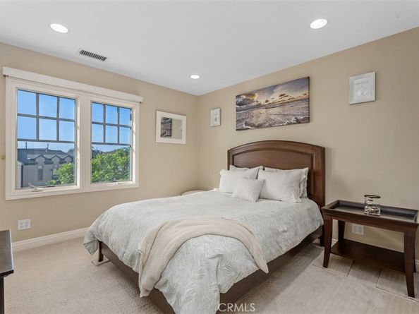 2548 Bungalow Place, Corona Del Mar CA 92625