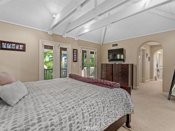 2548 Bungalow Place, Corona Del Mar CA 92625