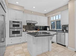 2548 Bungalow Place, Corona Del Mar CA 92625