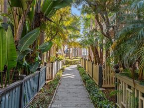 2548 Bungalow Place, Corona Del Mar CA 92625