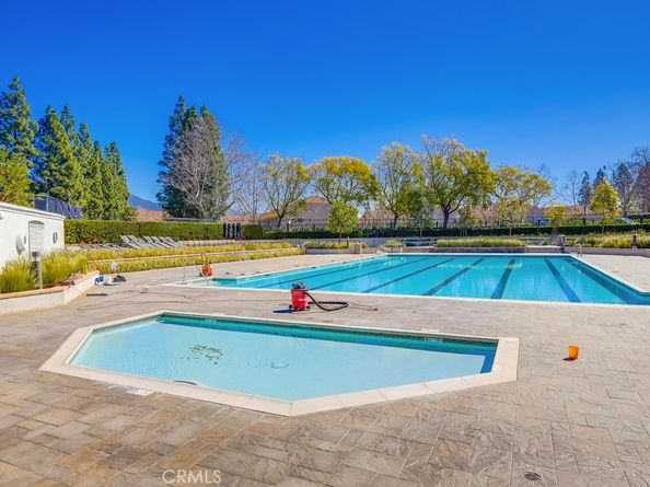 19311 Sleeping Oak, Trabuco Canyon CA 92679