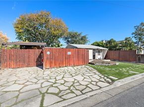 268 & 270 Walnut Street, Costa Mesa CA 92627