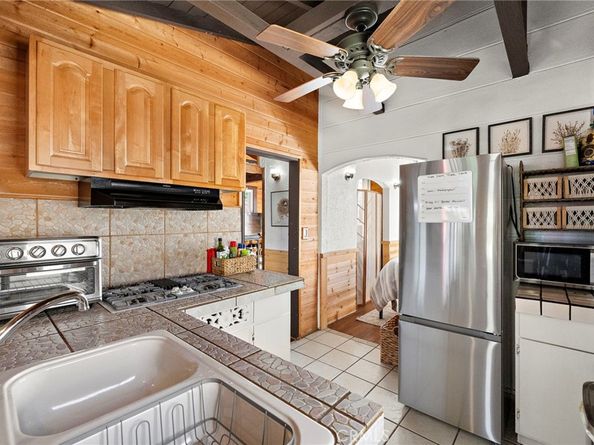 268 & 270 Walnut Street, Costa Mesa CA 92627