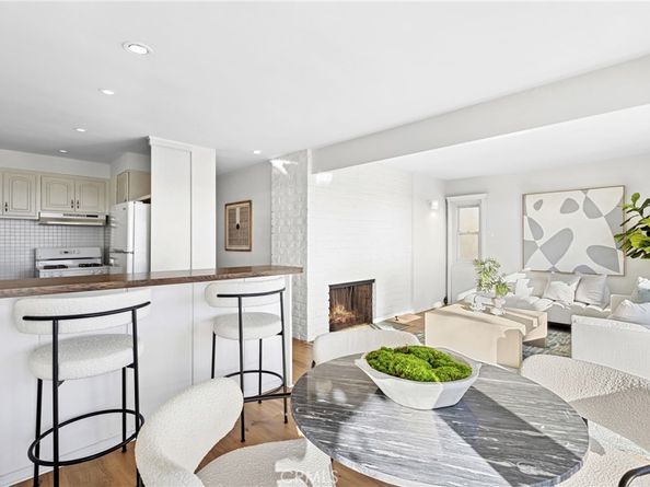 1510 W Oceanfront, Newport Beach CA 92663