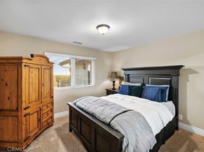 1542 La Loma, North Tustin CA 92705