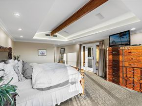 1542 La Loma, North Tustin CA 92705