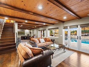 1542 La Loma, North Tustin CA 92705