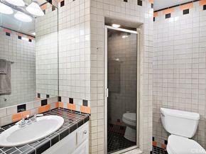 1542 La Loma, North Tustin CA 92705