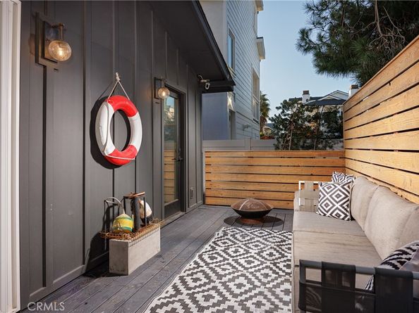 122 E Bay Avenue, Newport Beach CA 92661