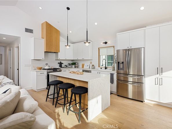 122 E Bay Avenue, Newport Beach CA 92661