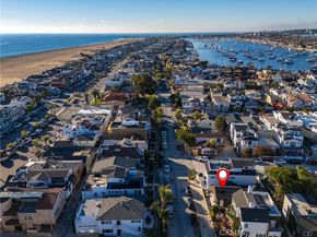 122 E Bay Avenue, Newport Beach CA 92661