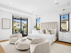 304 Poppy Ave, Corona Del Mar CA 92625