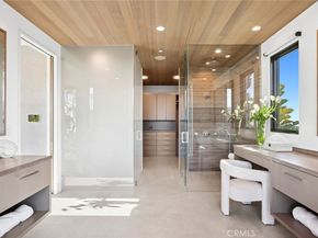 304 Poppy Ave, Corona Del Mar CA 92625