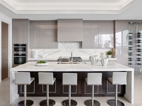 304 Poppy Ave, Corona Del Mar CA 92625