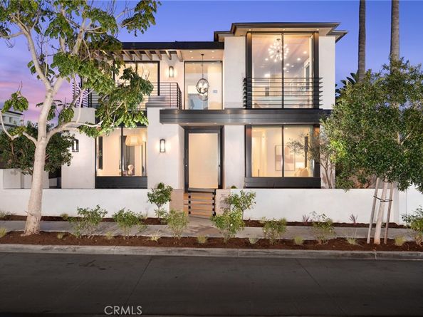 304 Poppy Ave, Corona Del Mar CA 92625