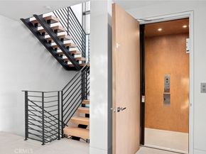 304 Poppy Ave, Corona Del Mar CA 92625