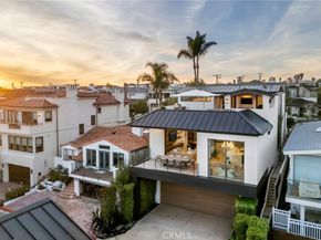 304 Poppy Ave, Corona Del Mar CA 92625