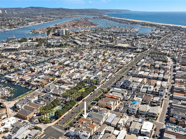 3709 W Balboa, Newport Beach CA 92663