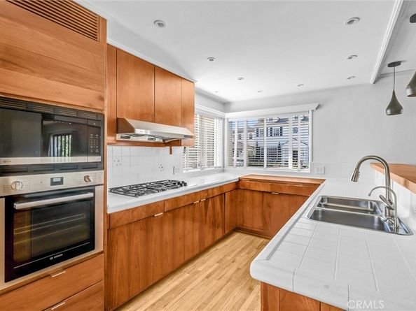310 Marigold, Corona Del Mar CA 92625