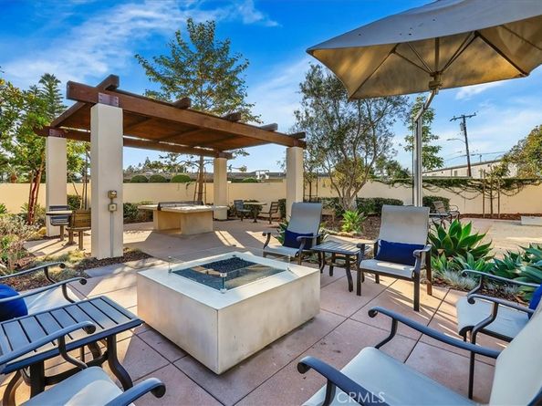 330 Ford Road, Costa Mesa CA 92627