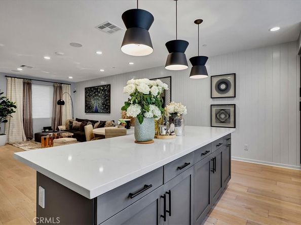 330 Ford Road, Costa Mesa CA 92627
