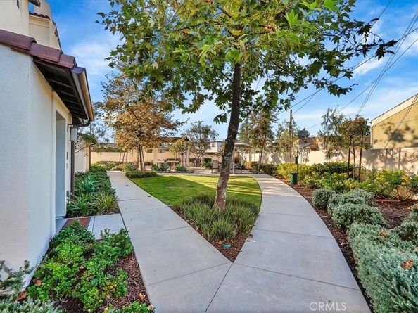 330 Ford Road, Costa Mesa CA 92627