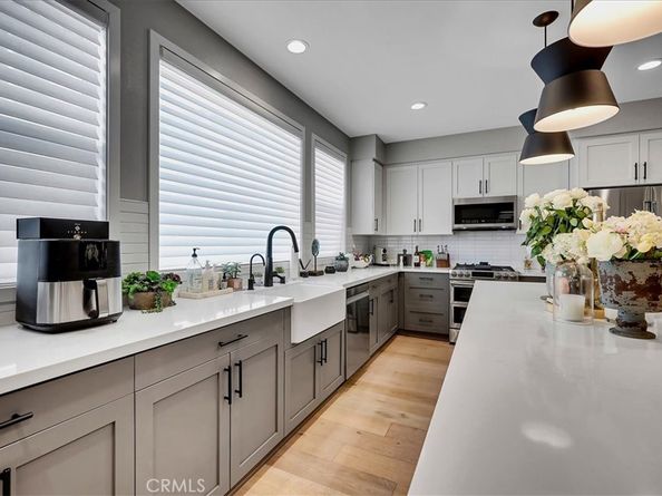 330 Ford Road, Costa Mesa CA 92627