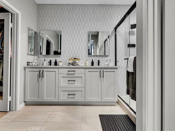 330 Ford Road, Costa Mesa CA 92627