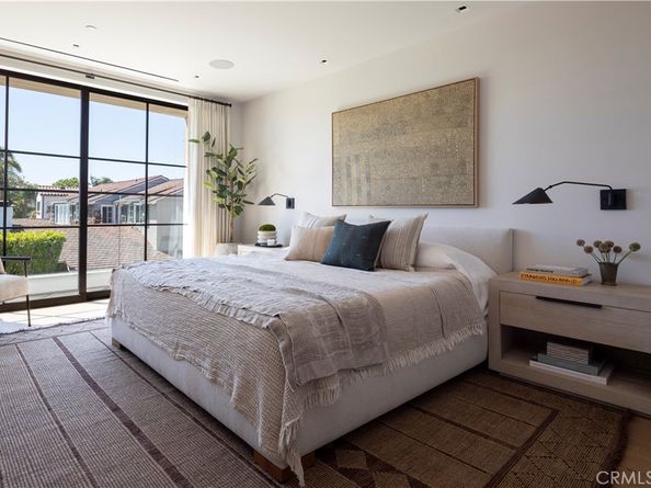 207 Via Eboli, Newport Beach CA 92663