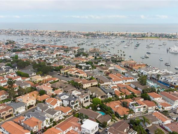 207 Via Eboli, Newport Beach CA 92663