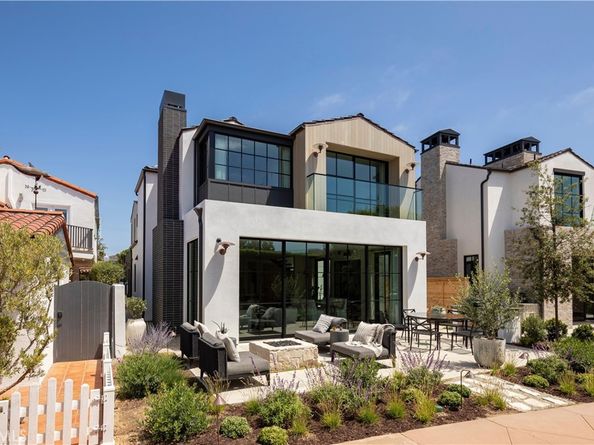 207 Via Eboli, Newport Beach CA 92663