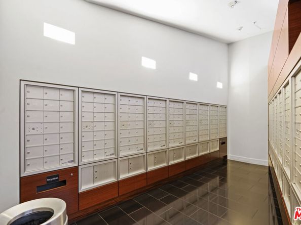 1155 S Grand Avenue 817, Los Angeles CA 90015