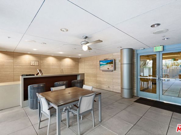 1155 S Grand Avenue 817, Los Angeles CA 90015