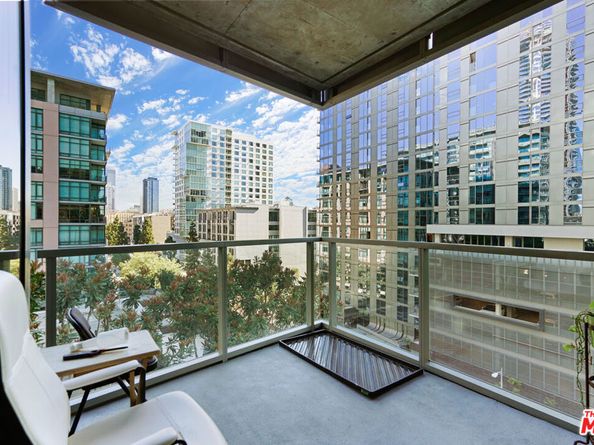 1155 S Grand Avenue 817, Los Angeles CA 90015