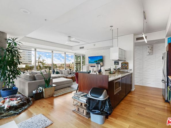1155 S Grand Avenue 817, Los Angeles CA 90015