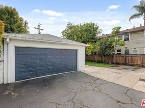 3256 Castle Heights Avenue, Los Angeles CA 90034