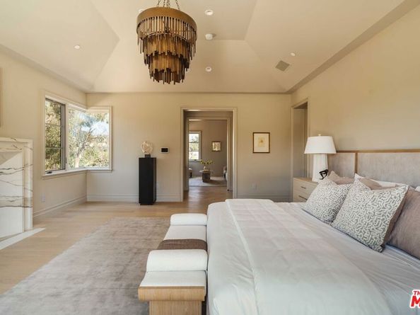 235 Vance Street, Pacific Palisades CA 90272