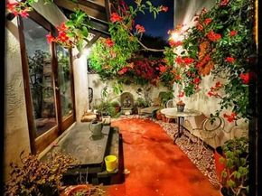4016 East Boulevard, Los Angeles CA 90066
