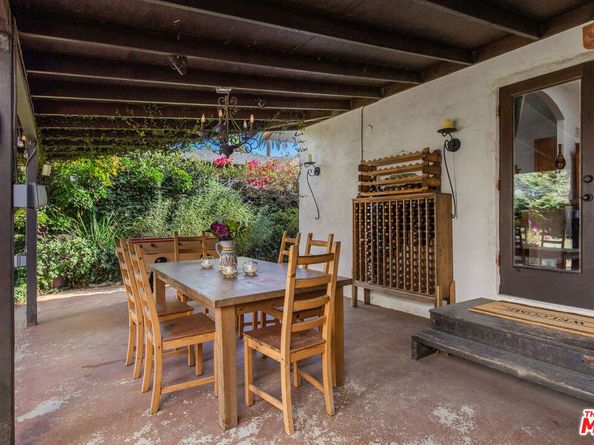 4016 East Boulevard, Los Angeles CA 90066