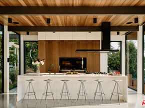 5637 Busch Drive, Malibu CA 90265