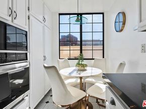 2307 S Bentley Avenue 2, Los Angeles CA 90064